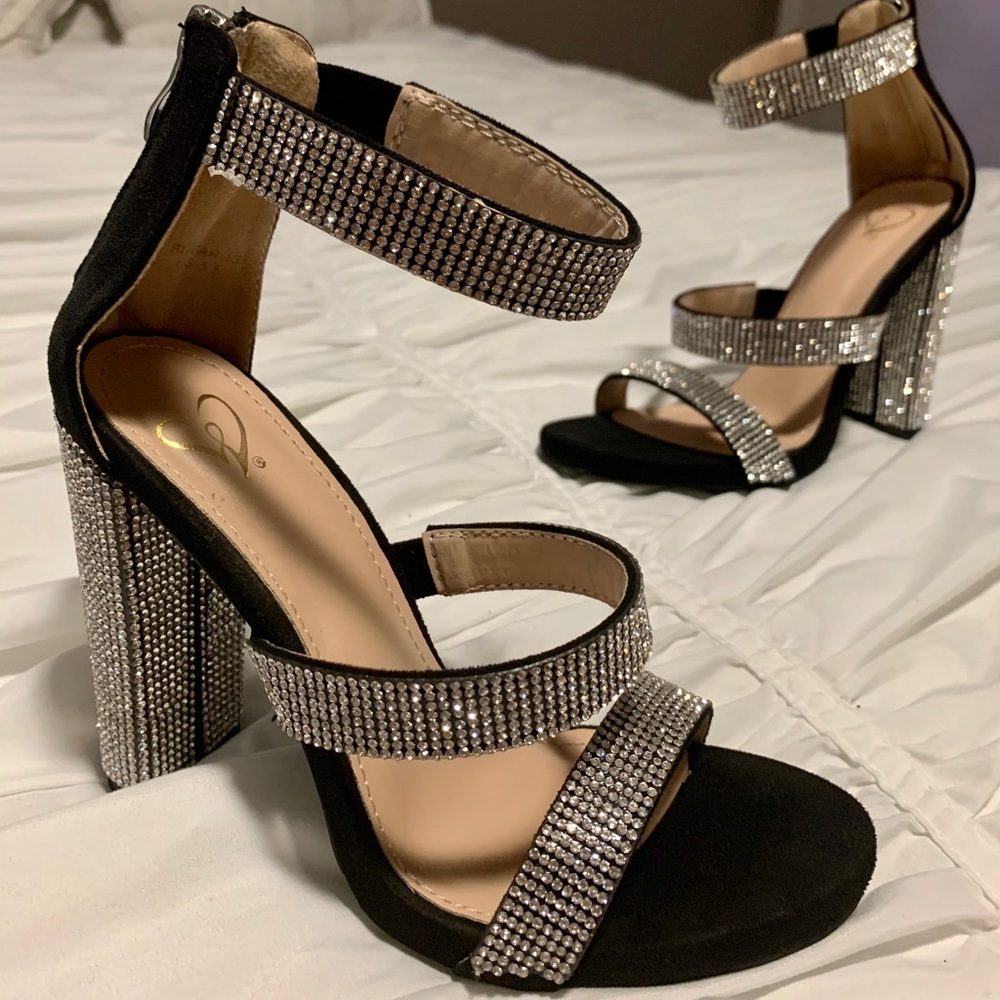 Windsor Heels